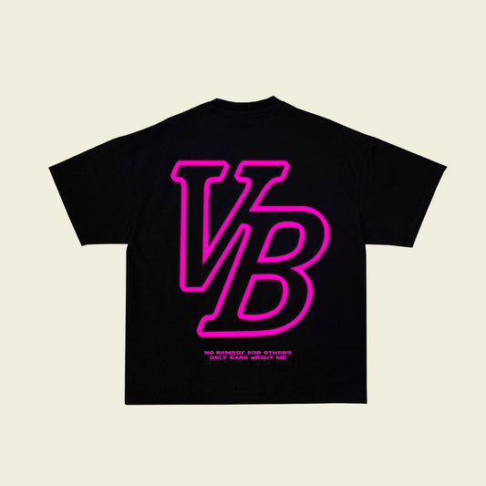 Camiseta Oversize Negra | VB rosa